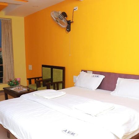 Avm Residency Hotel Paramagudi Exterior photo
